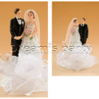 SPOSI CON FIORI IN RESINA H 16,5CM