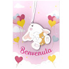 Biglietto auguri BENVENUTA con ciondolo in legno a forma di Elefantino