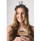 Cerchietto Frontino 18 Anni con volant in tessuto nero e numero 18 decorato con perle